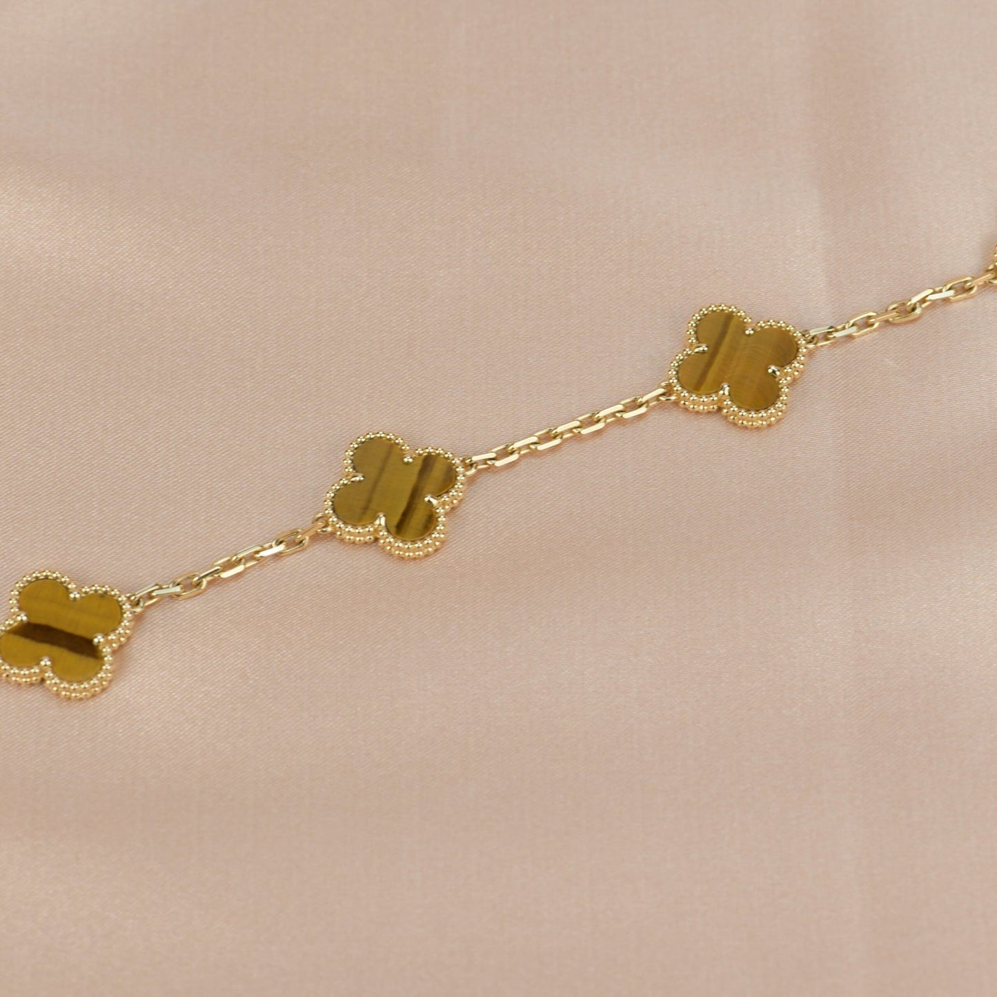 [ECHO]CLOVER 5 MOTIVE TIGERAUGEN-ARMBAND 